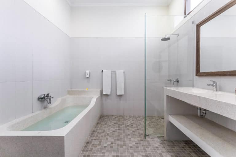 One-Bedroom-Villa-Bathroom-768x512